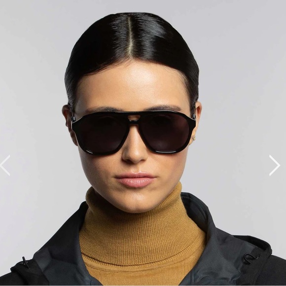 Indescratchables FLEX 03 001, Black Sunglasses - Picture 5 of 6